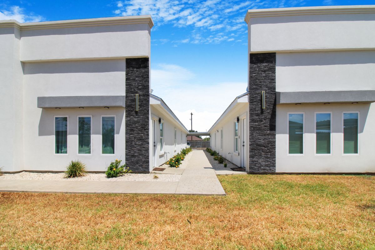 Foto principal - 11002 N 33rd Ln