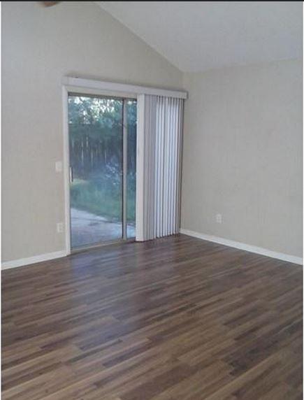 Foto del edificio - 159 Valley Rd