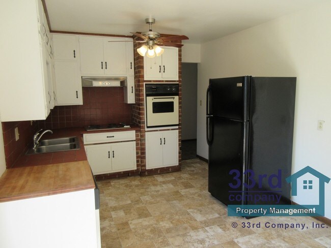 Foto del edificio - 7503 Hawthorne Ave