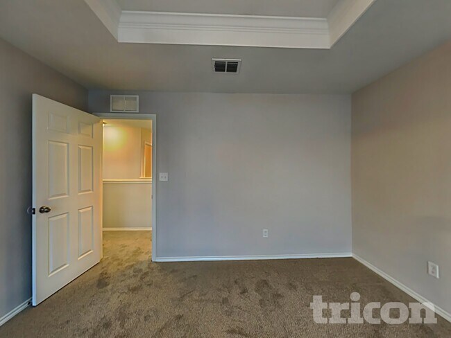 Foto del edificio - 11811 Pure Silver