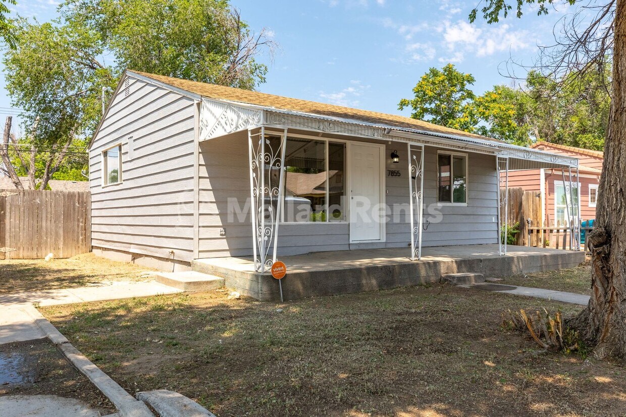Primary Photo - Move In Special $1000 off August Rent!