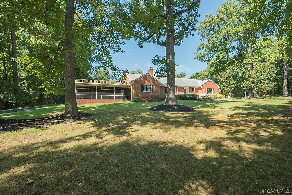Primary Photo - 10106 Telegraph Rd