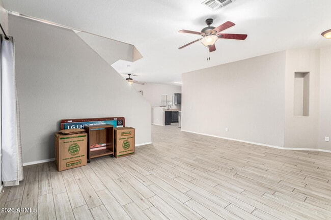 Foto del edificio - 2661 E Waterview Ct