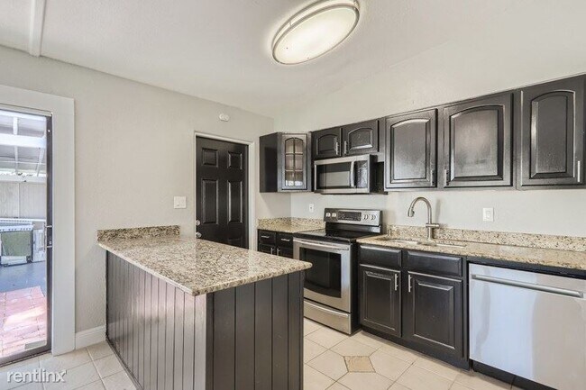 Foto del edificio - 3 br, 2 bath House - 1852 Brando Drive