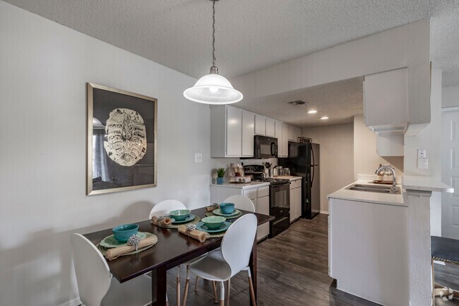 2HAB, 1BA - 766 ft² - Westlake Villas