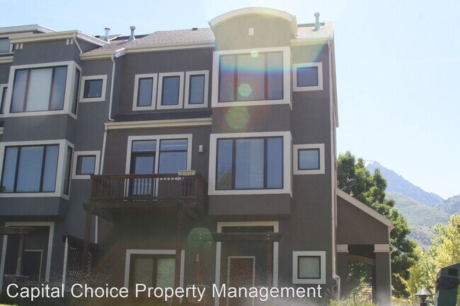 Building Photo - 3 br, 3.5 bath House - 5087 N River Park W...