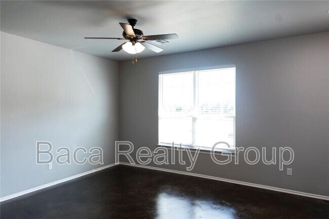 Foto del edificio - 7520 Redbud Villa Ct