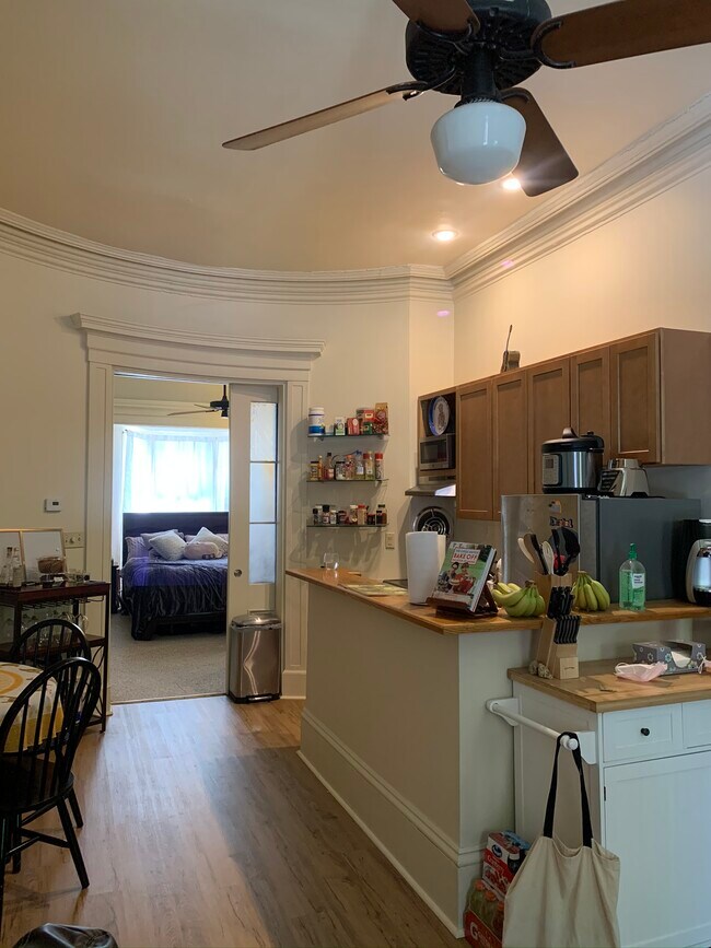 Foto del edificio - 134 W Boston Post Rd