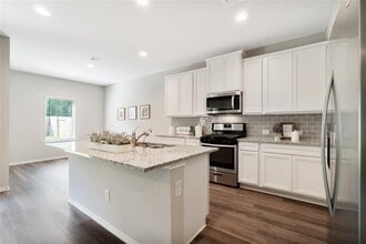 Building Photo - 2274 Strong Horse Dr