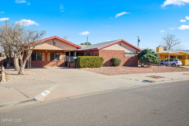 Foto del edificio - 5313 Bastille Ave