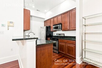 Building Photo - 1324 Euclid St NW