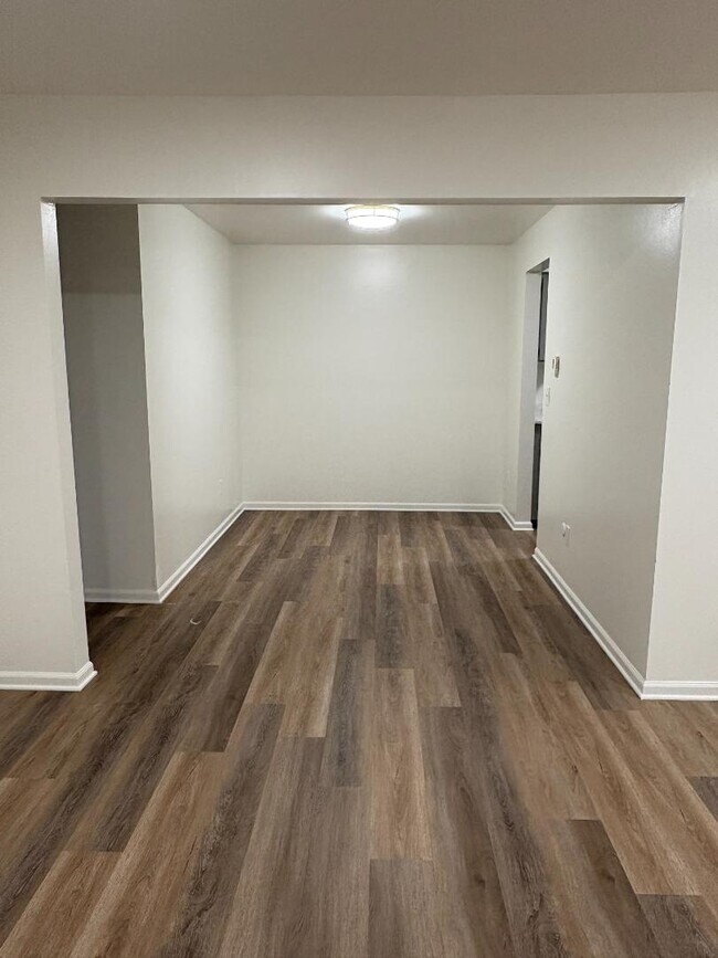 Foto del edificio - 630 56th St SE