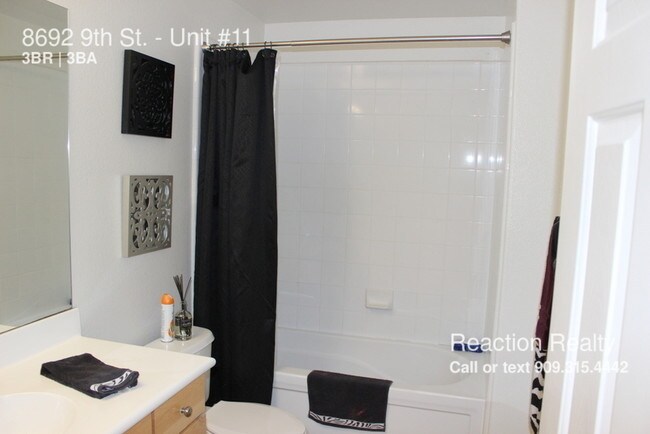 Foto del edificio - 8692 9th St