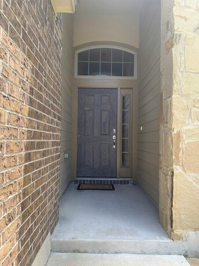 Foto del edificio - 5607 Markham Dr