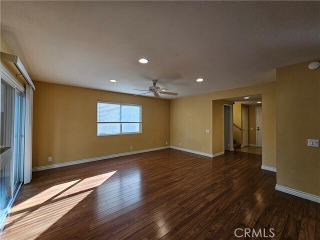 Foto del edificio - 2631 Cypress Point Dr