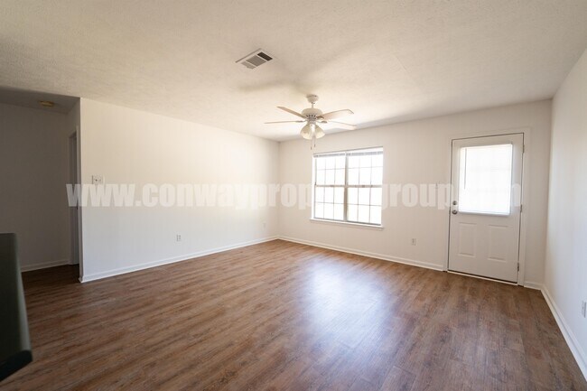 Building Photo - 1275 Joyner Dr