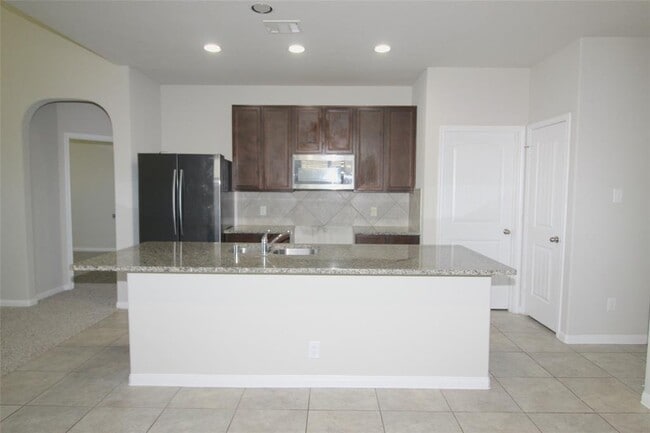 Building Photo - 17146 Iver Ironwood Trl