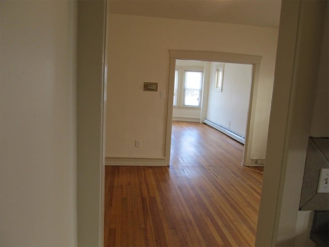 Building Photo - 4372 N 43rd St