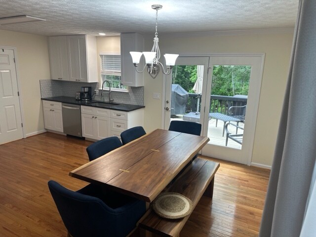 Foto del edificio - 3503 Lakeview Dr