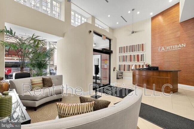 Building Photo - 915 E St NW