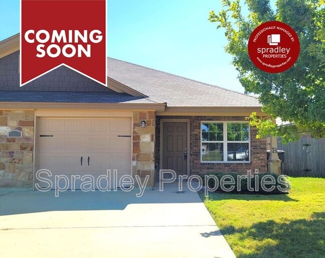 Building Photo - 629B Kacie Dr