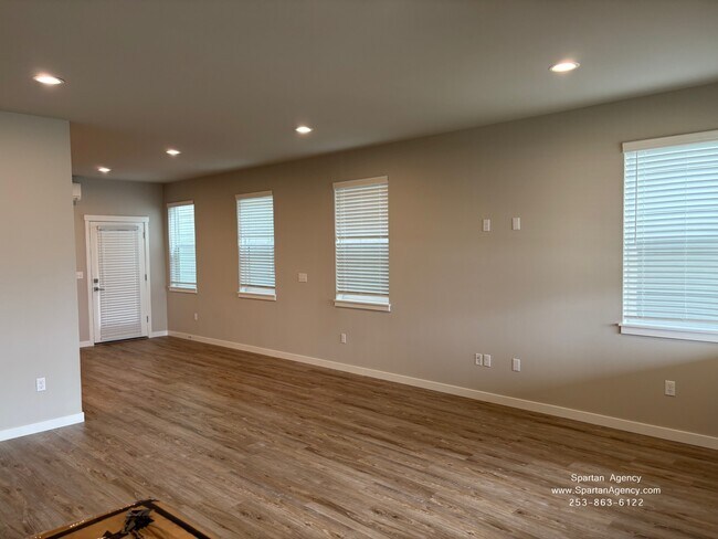 Foto del edificio - 507 15th St SE