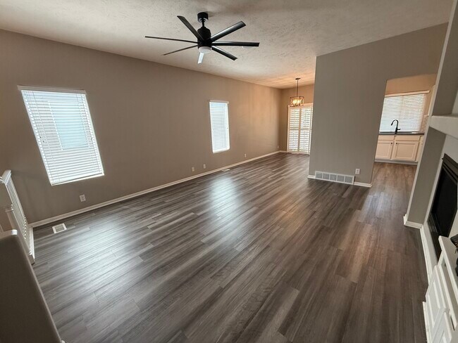 Foto del edificio - 5144 N 144th Ct