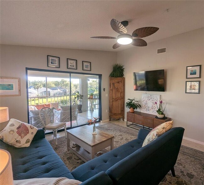 Foto del edificio - 9300 Clubside Cir