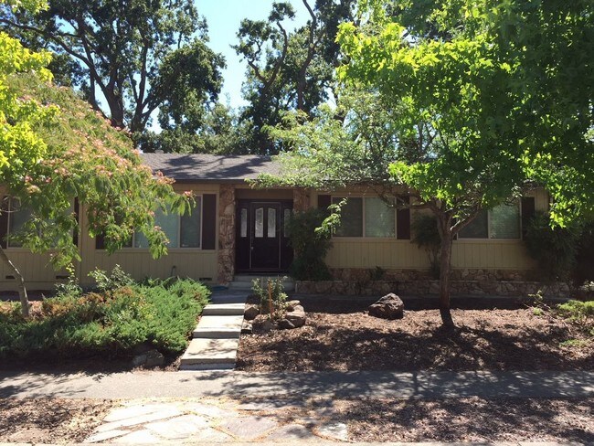 Foto del edificio - 4339 Fistor Dr