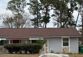 Building Photo - 304 Palm Ave