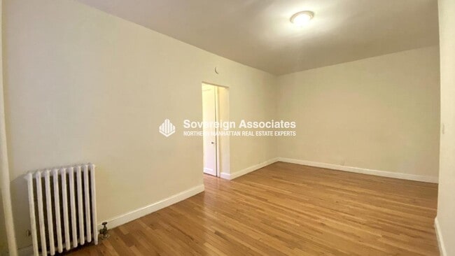 Building Photo - 1803 Riverside Dr