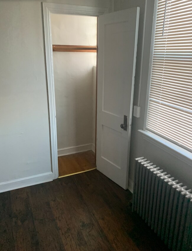 Foto del edificio - 3739 12th St NE