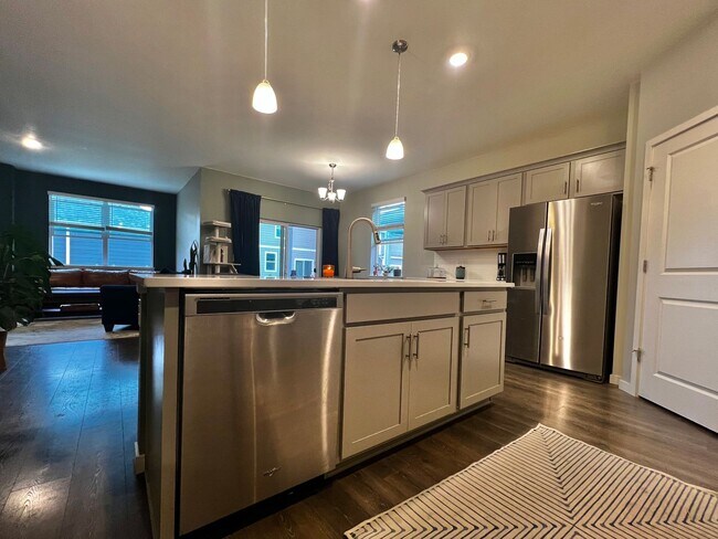 Foto del edificio - Gorgeous 4-Bed 2-Bath home Fort Collins, CO!