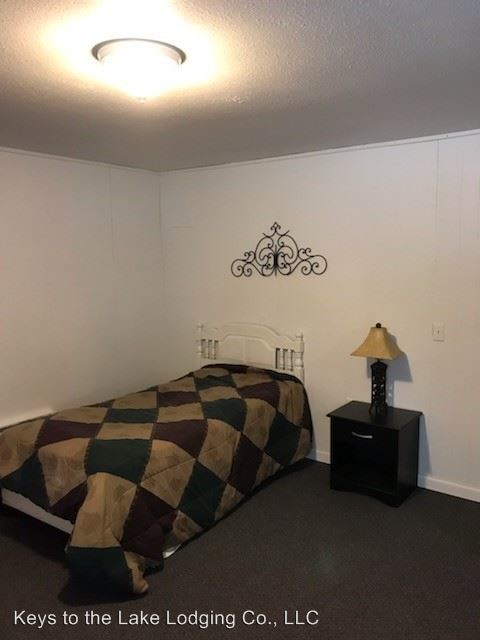 Building Photo - 3 br, 1 bath House - 3101 Bagnell Dam Blvd