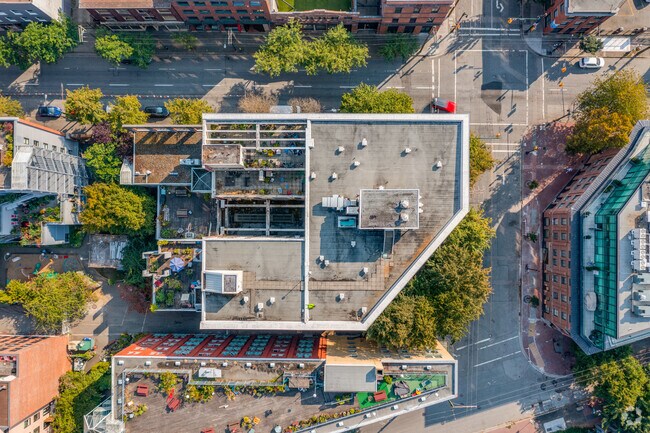 Roof - Columbia House