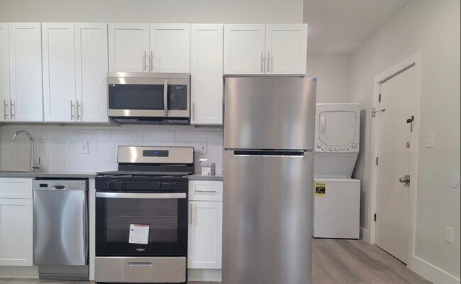 Foto del edificio - 20 Woodlawn Ave