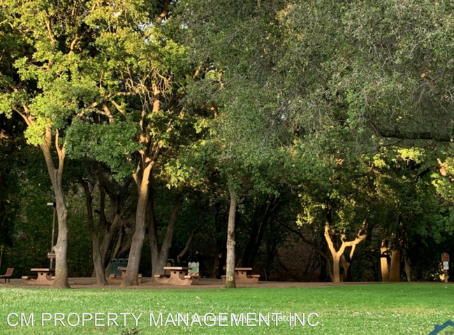 Foto del edificio - 4 br, 2.5 bath House - 116 Granada Way