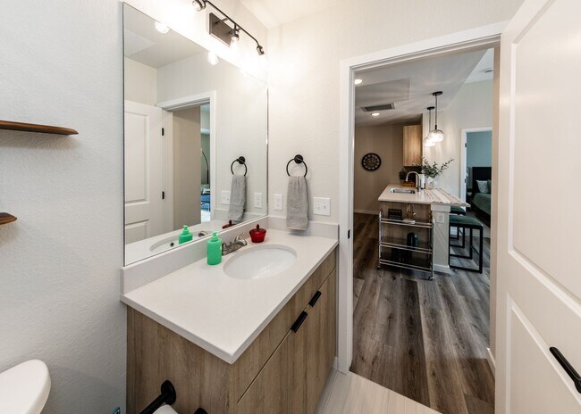 Interior Photo - Dear Madison