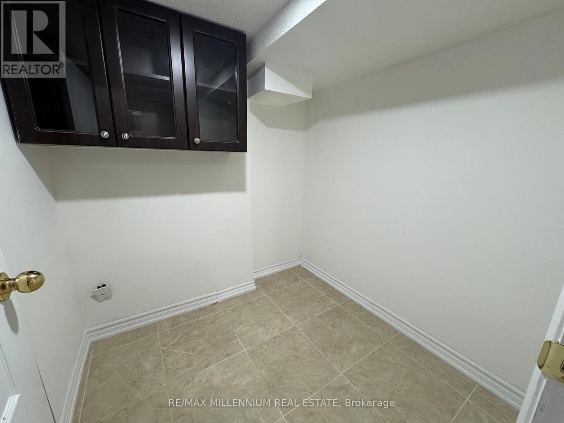 Photo principale - 1427 Duval Dr