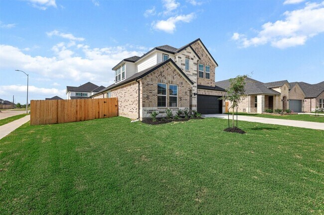 Building Photo - 3333 Woodrose Orchard Dr