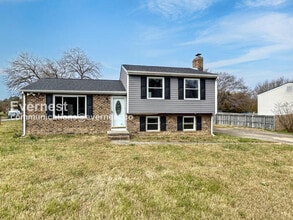 Building Photo - 6418 McLean St