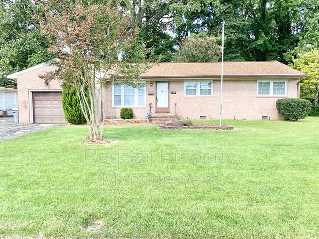 Photo - 729 Milton Dr House