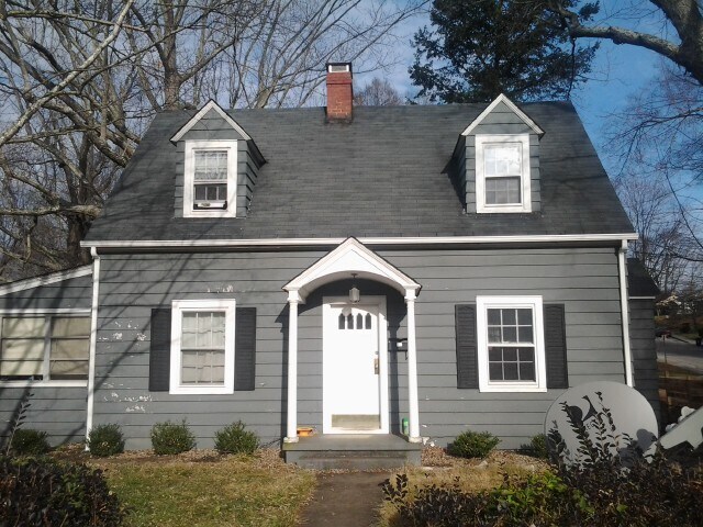 Primary Photo - 404 Progress St NE