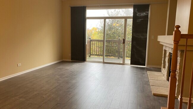 Building Photo - 2513 Oneida Ln