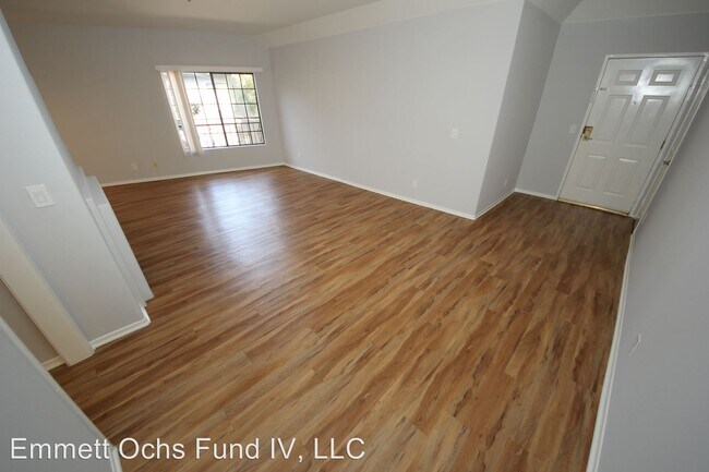 Building Photo - 7111 Ramsgate Ave