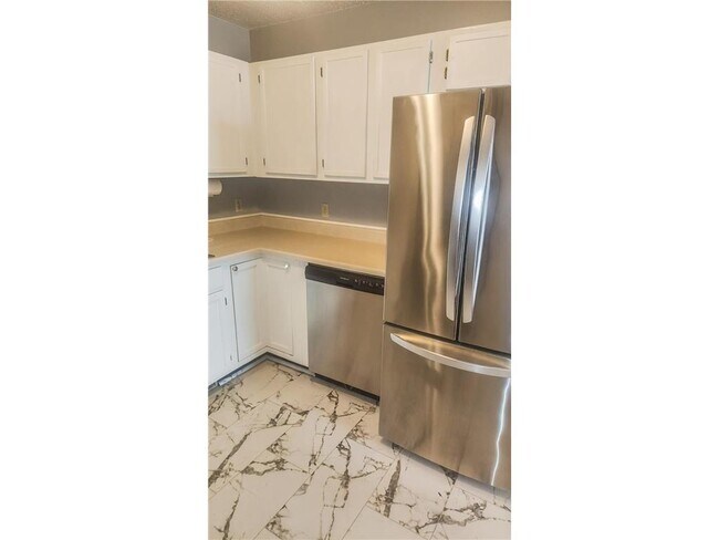 Foto del edificio - 9 Heights Rd NE