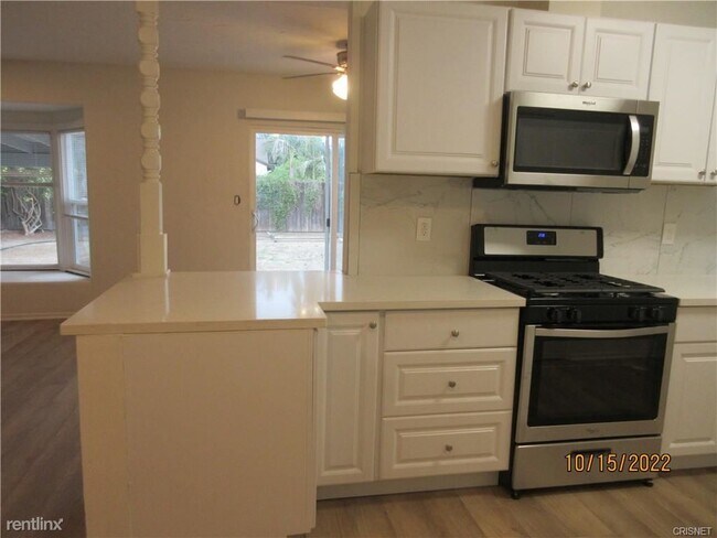 Building Photo - 3 br, 2 bath House - 6446 McLennan Ave