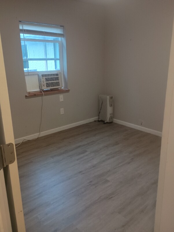 Foto del edificio - 5400 NE 64th Ave
