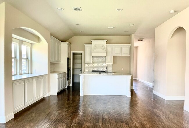 Building Photo - 1509 Bull St