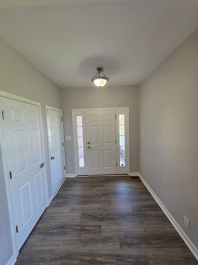 Foto del edificio - 7920 Ellisville Ln